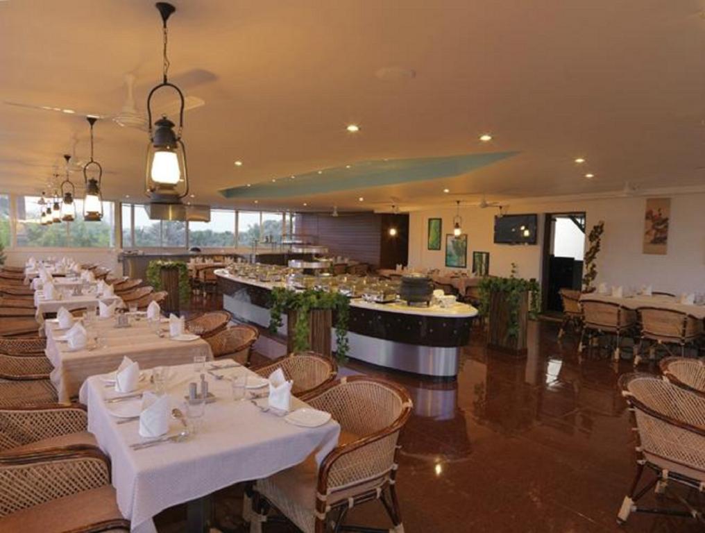 Kazhakuttam Aquarock Hotel المظهر الخارجي الصورة