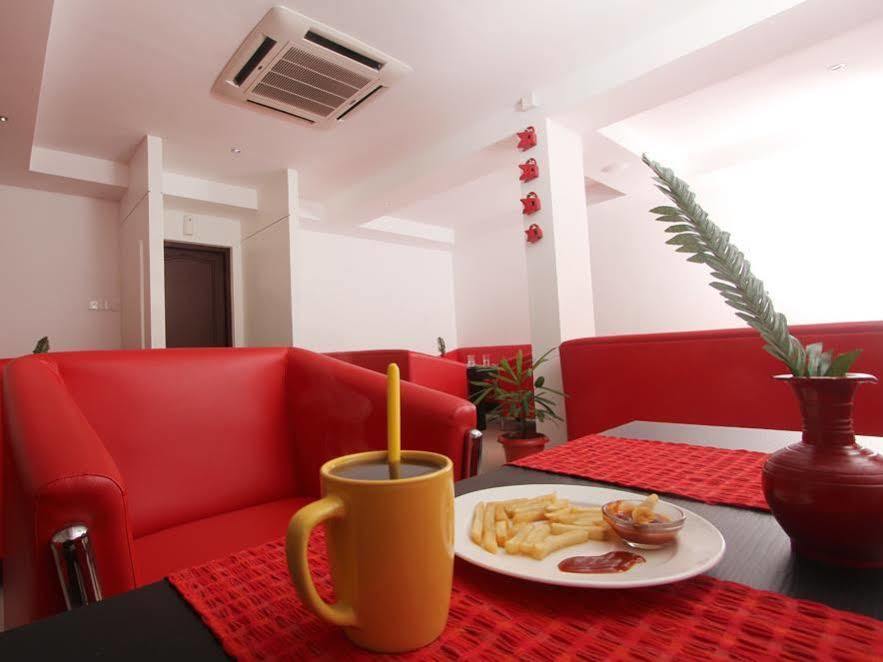 Kazhakuttam Aquarock Hotel المظهر الخارجي الصورة